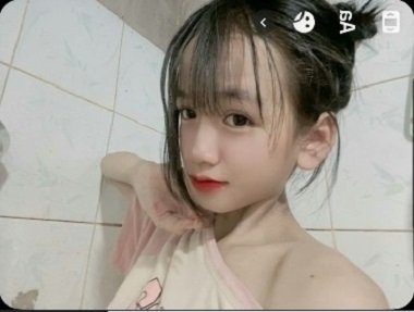 Thân hình nóng bỏng của Mai Nhi với bộ ngực khủng và cặp mông căng mọng siêu quyến rũ.